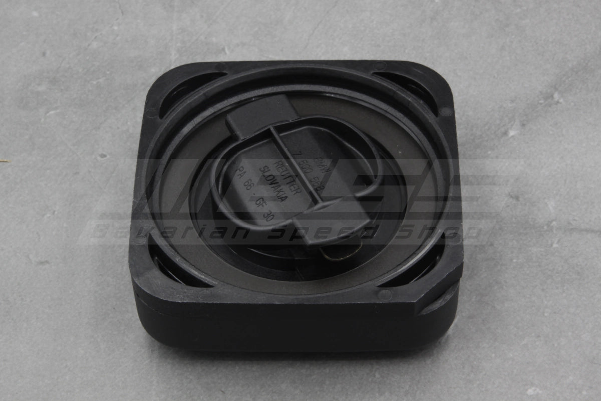 Oil Filler Cap – 11127500568 - E46 E60 E61 E63 E64 E65 E66 E87 E90 Z4 ...