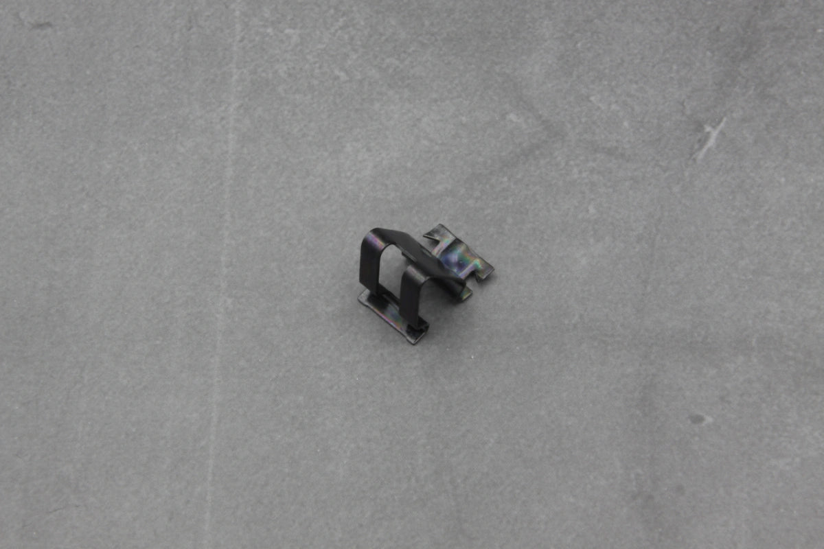 Windscreen Cowl Cover Clip – 51131904575