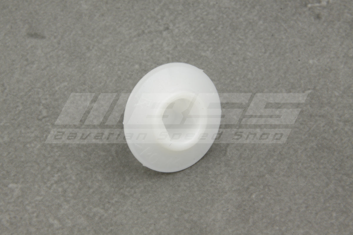 BMW Door Panel Clamp – 51438189313