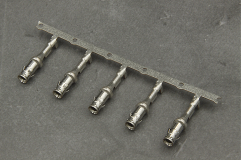 0.5-1.0MM Snap-In Receptacle / Straight - 61131376202