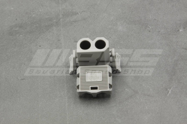 Plug Terminal Right Angle Grey – 61131378418