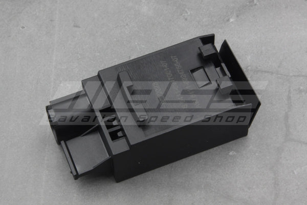 AUC Climate Control Sensor – 64116917001