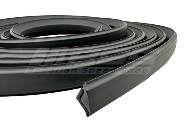 Front Windshield Moulding Set - Black / Early Model
