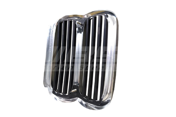 BMW 1502–2002 Late Centre Grille (1974-On) - 51131826675
