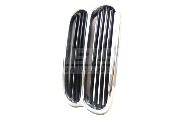 BMW 1502–2002 Early Aluminium Centre Grille (Up to 1973) - 51131801577