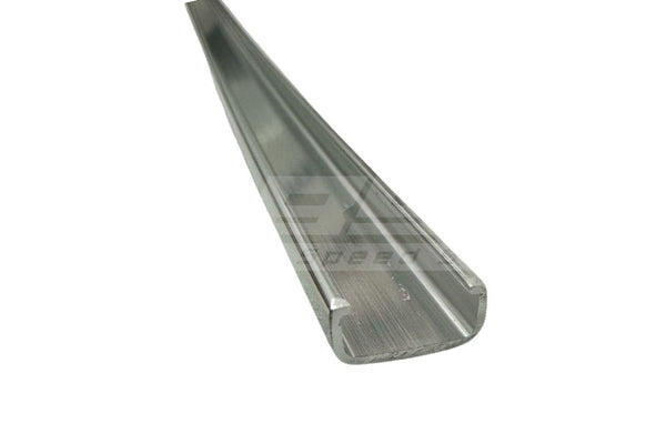 BMW E24 Front Window Chrome Trim Set - 51131839946 / 51131839945