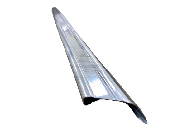 BMW 1502–2002 Early Model Chrome Tail Panel Trim Set - 51131803904