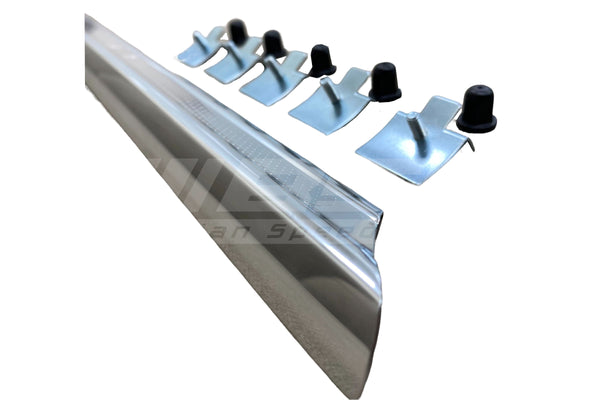 BMW 1502–2002 Early Model Chrome Tail Panel Trim Set - 51131803904