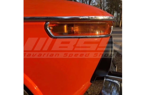 BMW 1502–2002 Euro-Spec Amber Flat Front Turn Signal Set - 63138454103 / 63138454102