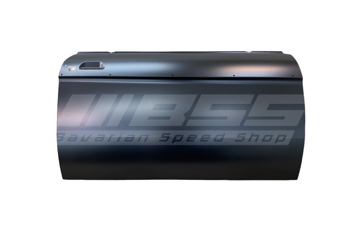 BMW 1502–2002 Front Door Outer Skin Set