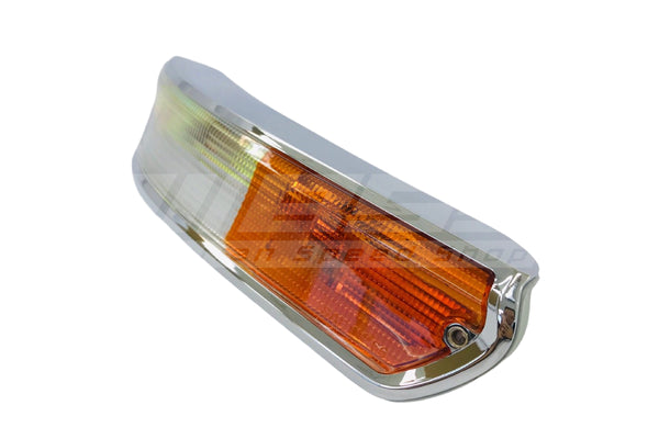 BMW 1502–2002 Italian Flat Front Turn Signal Set - 63138454119 / 63138454118