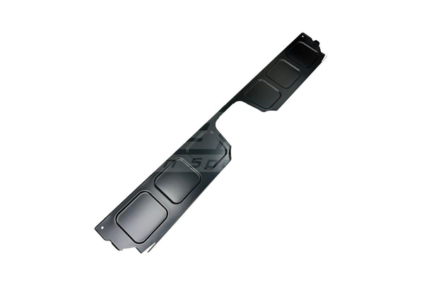 BMW 1502–2002 Rear Cross Brace Repair Panel