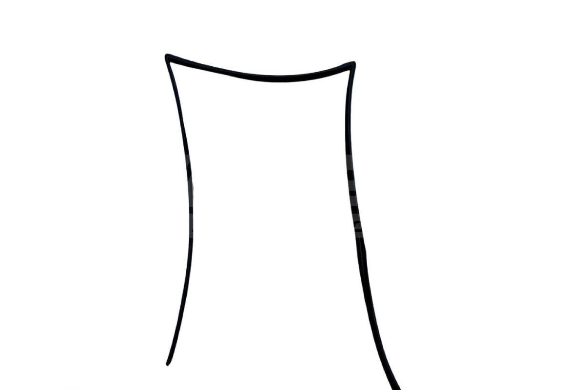 BMW E30 Sedan/Touring Rear One-Piece Window Guide – LHS - 51341906807
