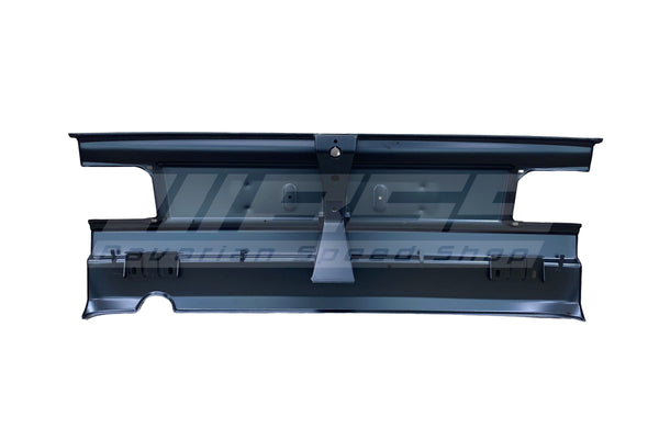 BMW 1502–2002 Square Tail Light Rear Panel (1973-On) - 41341828988