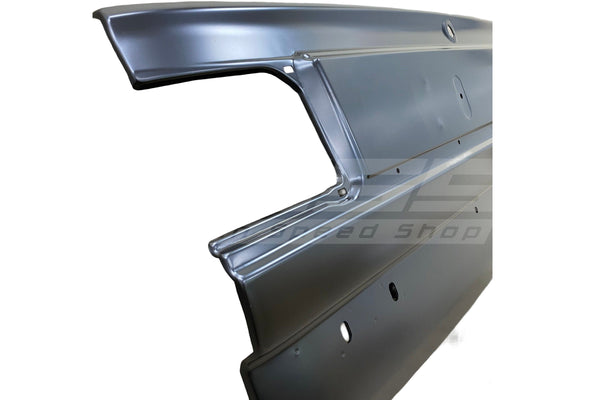 BMW 1502–2002 Square Tail Light Rear Panel (1973-On) - 41341828988