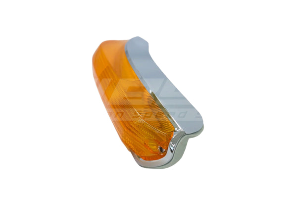 BMW 1502–2002 US-Spec Amber Front Turn Signal Set - 63131353862 / 63131353861