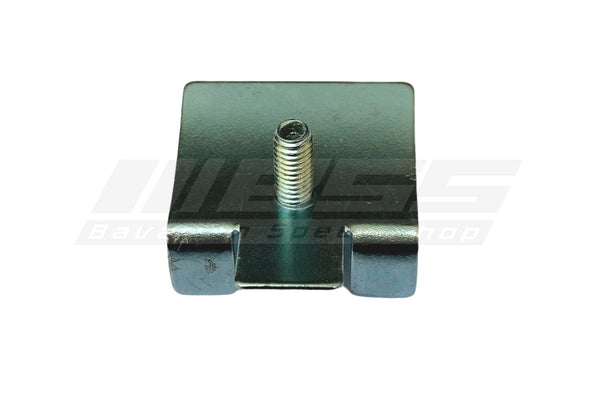 BMW 2002 Metal Clamp for Early Tail Panel Trim