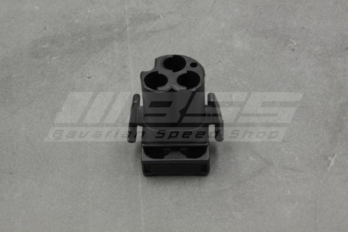 3 Pin Plug Terminal – 61131378410