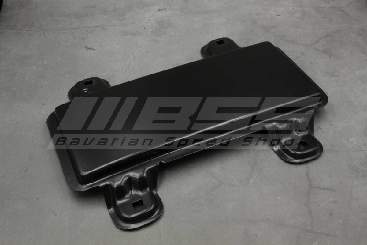 Early Model Fog Light Delete Plates - 51711933768 / 51711933767