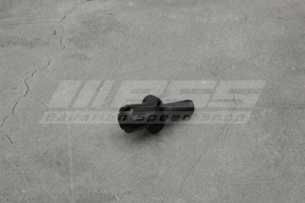 Expanding Rivet - 51481905599