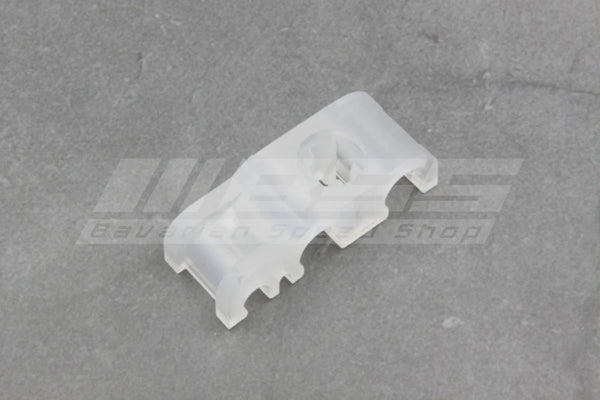 Fuel Line Clamp – 16121177005