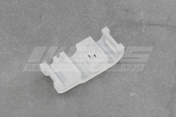 Fuel Line Clamp – 16121177005