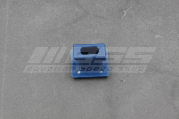 Plug-In Retainer for Trim – 51457152442