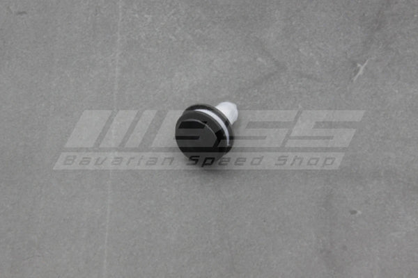 Windshield Cowl Retainer Clip – 51718234698