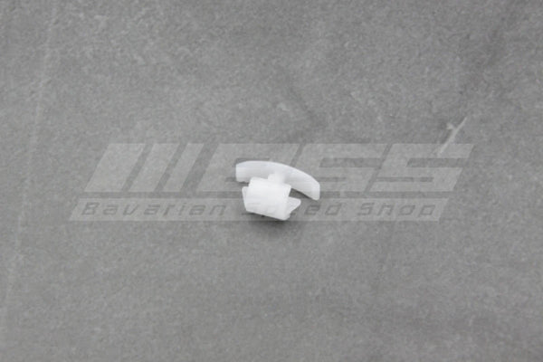 Bonnet Seal Clip – 51238207820