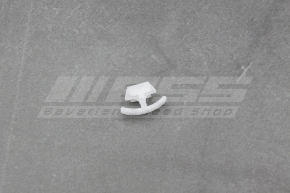 Bonnet Seal Clip – 51238207820