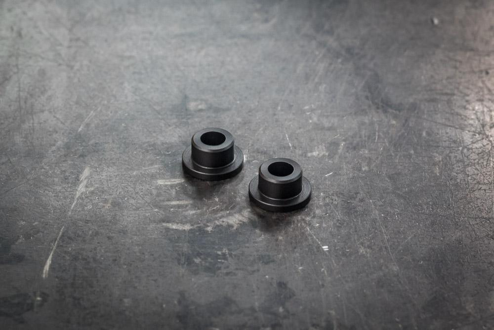 Delrin Round Shifter Carrier Bushings (E24, E30, E28, E34) - 25117519669