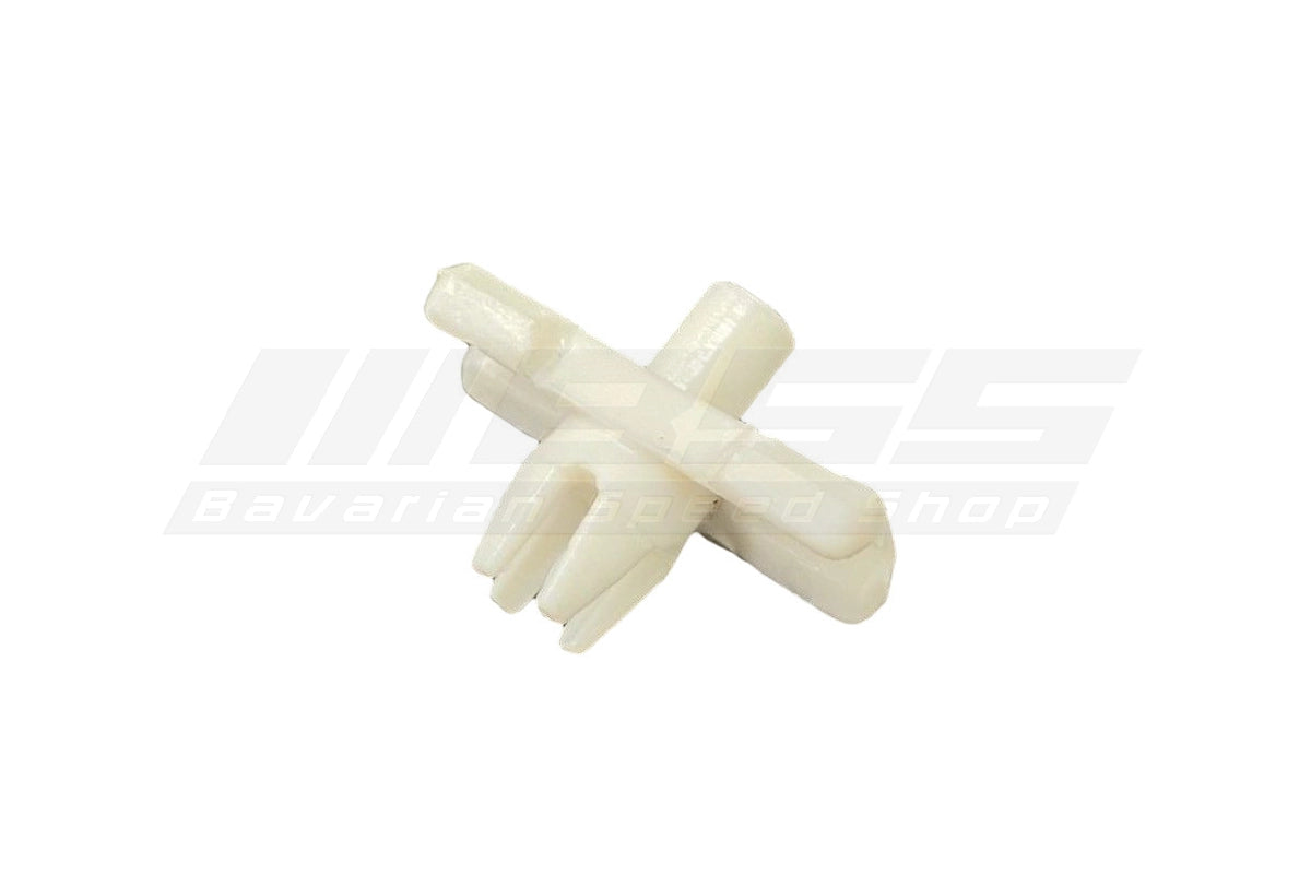 BMW 1502-2002 Late Model Tail Panel Trim Clip - 51131829651