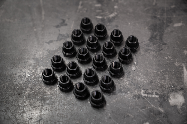 Garagistic Competition M14 Wheel Stud Conversion Kit: 5 Lug